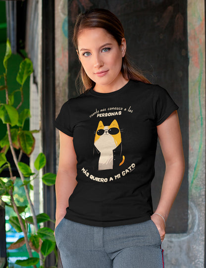 Más quiero a mi gato